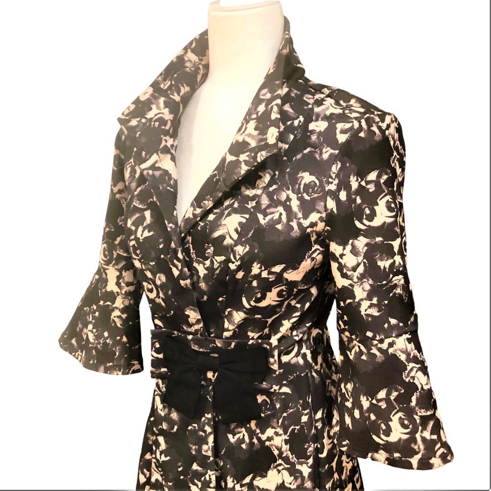 Joseph Ribkoff Black and Cream Floral Tailored Blazer